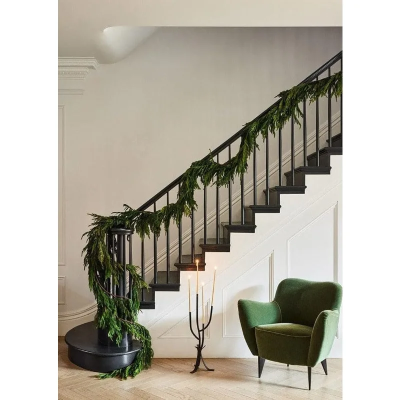 

Гирлянда Real Touch Norfolk Pine Entry/Staircase — длина 180 дюймов