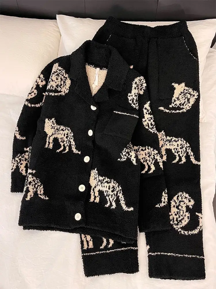 

Retro Leopard Print Half-velvet Women's Winter Simple Knitted Lapel Long-sleeved Cardigan + Trousers 2-piece Home Set Pajama Set