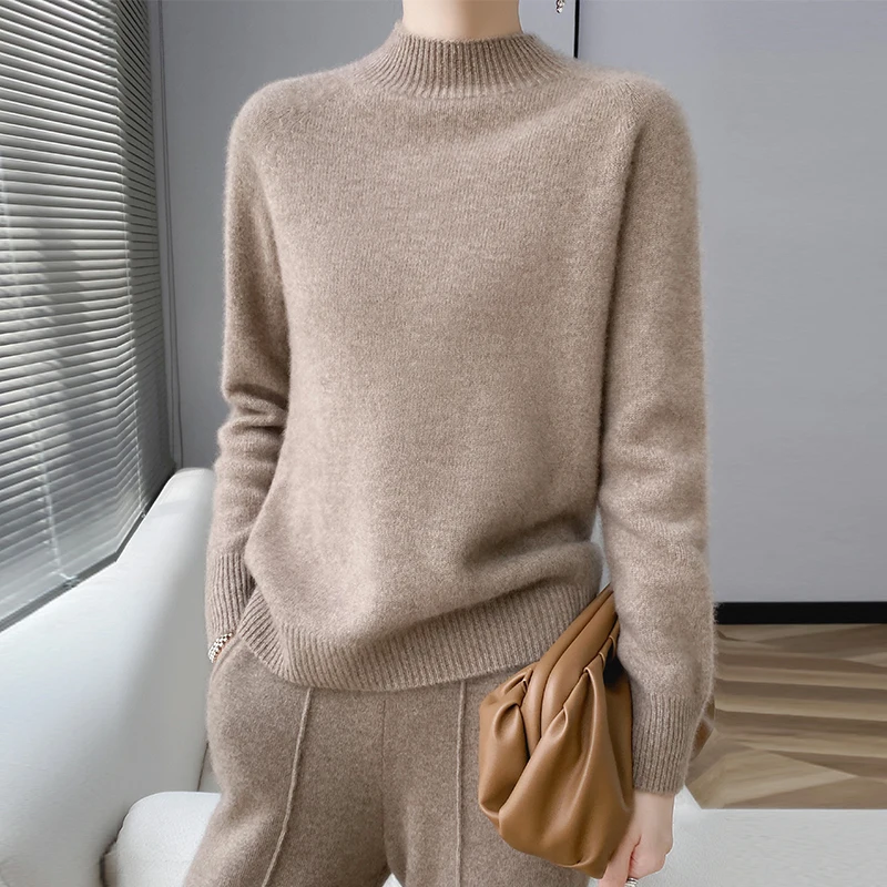 

Long-sleeved women's sweater in autumn and winter 100% merino cashmere sweater with semi-high neck and 7-pin padded warm top.