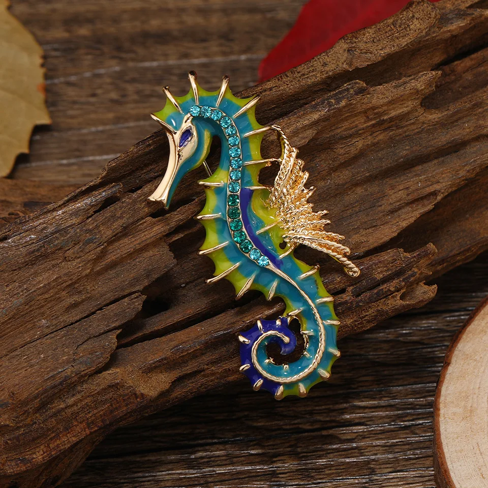 Vintage Enamel Hippocampus Brooches for Women Men Green Shiny Zircon Sea Horse Animal Party Office Brooch Pin Gifts Jewelry