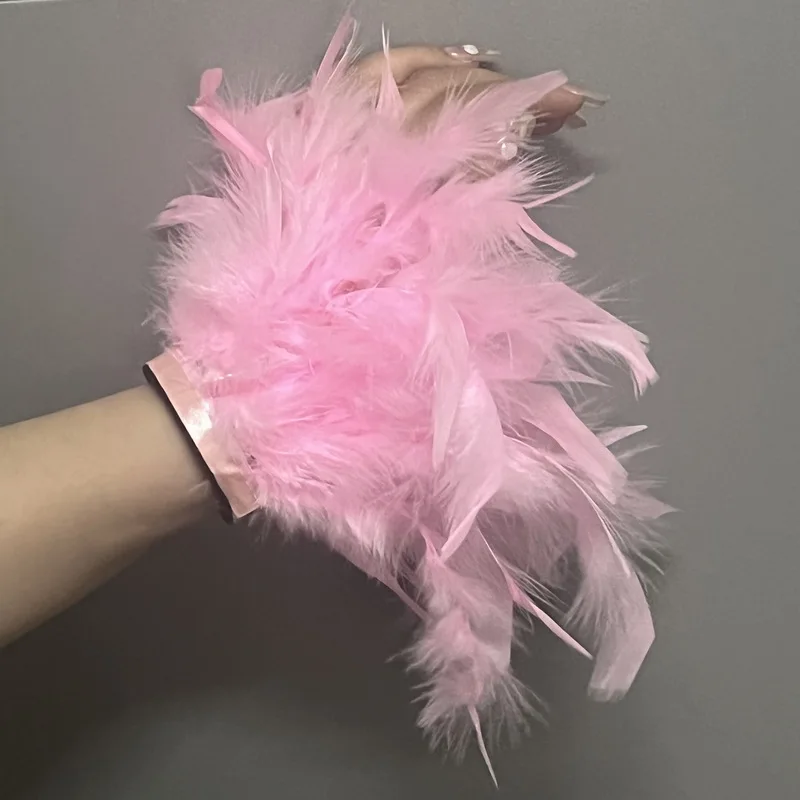 2023 Natural Fur Feather Cuffs Sexy feathers bracelet Arm Cuffs For Women Fuzzy Cuffs Snap On Wrist Cuffs Shirts Feather Sleeves