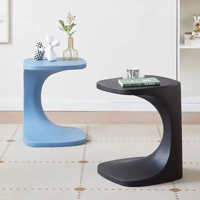 

Скандинавский простой приставной столик из ПЭ-пластика, разноцветный маленький журнальный столик для дивана, угла, балкона, спальни, современный прикроватный столик для отдыха