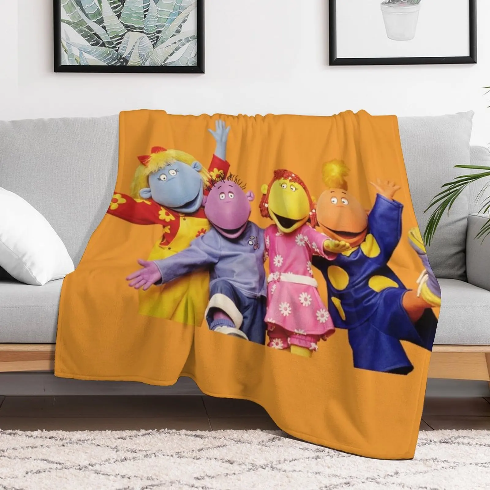 Tweenies Throw Blanket Long Lasting Soft Plush Blanket for Daily Use