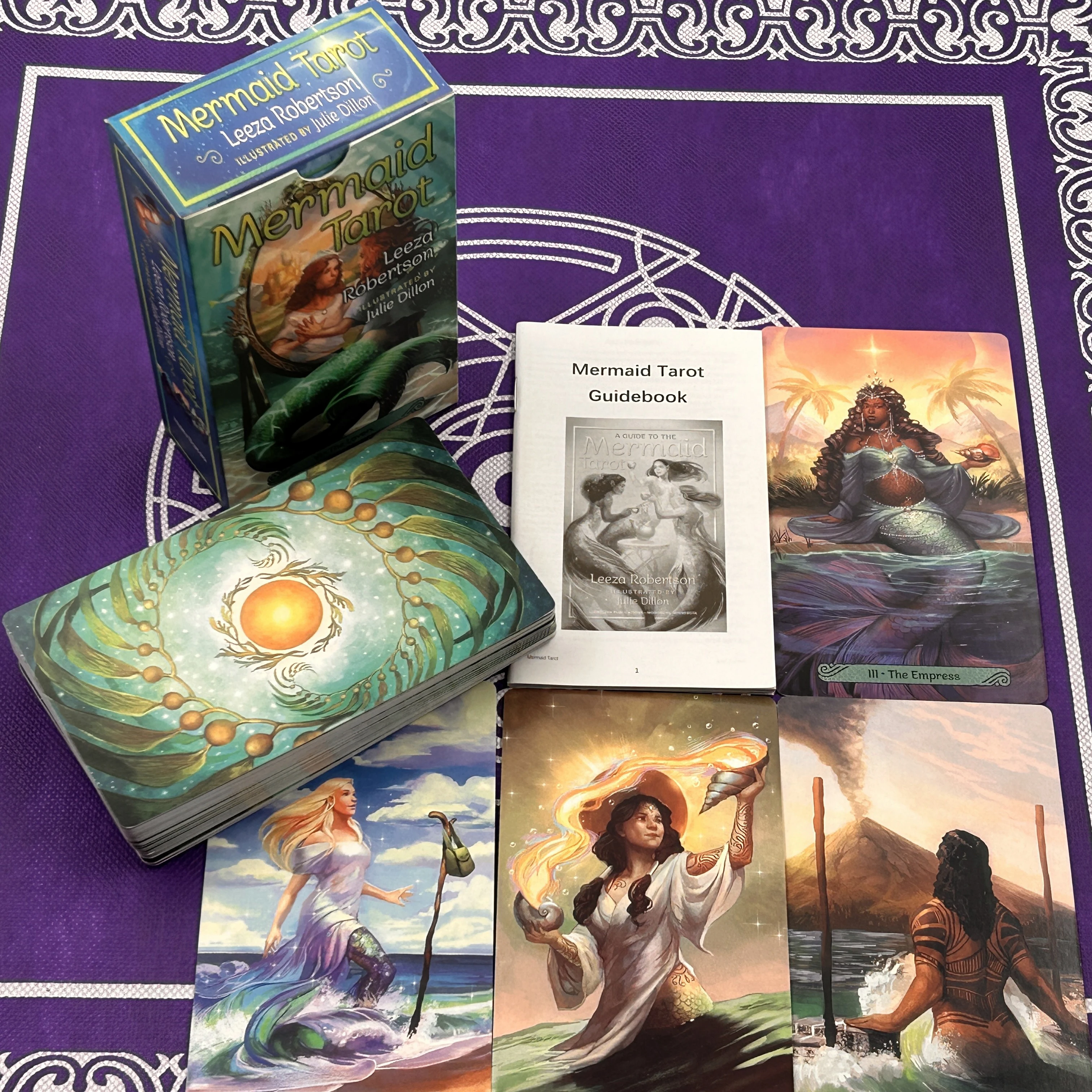 

New Mermaid Tarot Card Set Guide, Large Card 12 * 7 cm, Retro Chess and Card Game, Top Selling Gift for Outdoor Camping Parties.