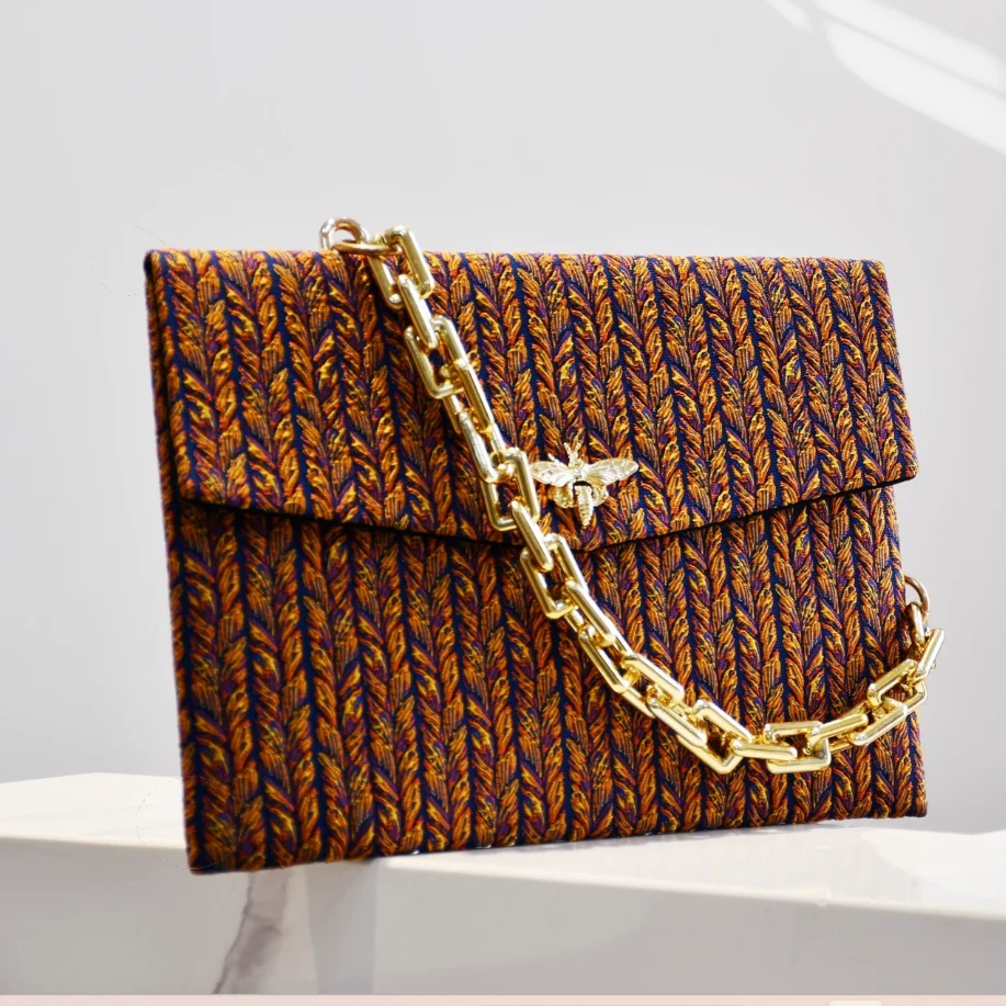 lost-in-bolso-de-punto-de-lana-con-sobre-vintage-31x21cm-boca-decorativa-de-animal-dorada-con-cadena-dorada-bolso-de-mano-de-noche
