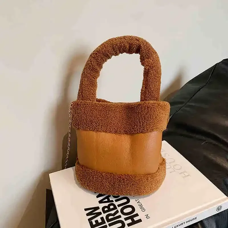 bolsa-de-mao-de-la-de-cordeiro-suave-outono-inverno-bolsa-de-pelucia-feminina-corrente-crossbody-bolsa-feminina-design-bonito-bolsa-balde-de-agua-coreano