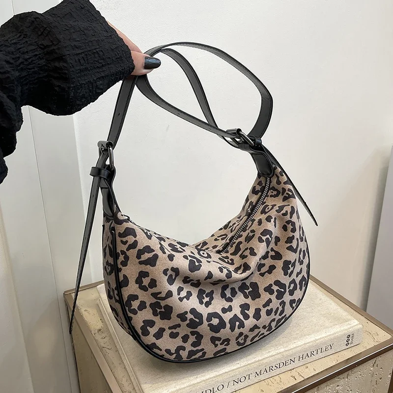 Retro Minimalist Bag 2024 Autumn/winter Fashion Versatile Armpit Single Shoulder Women's Bag High-end Leopard Print Dumpling Bag