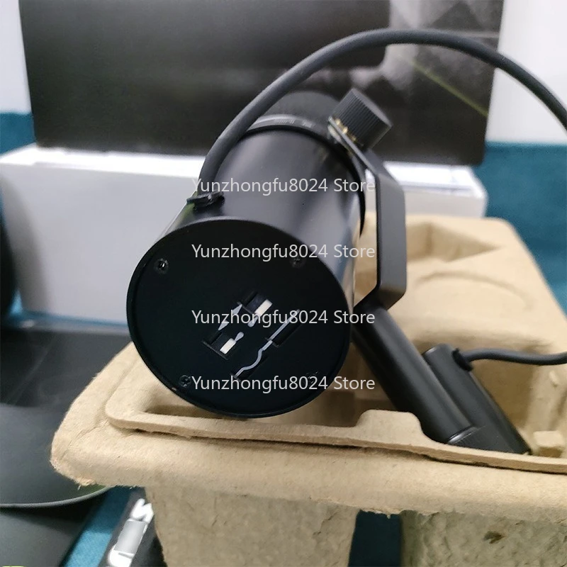 

SM7B Wired Dynamic Microphone Live Studio Dubbing Host Commentary Dubbing Professional Microphone