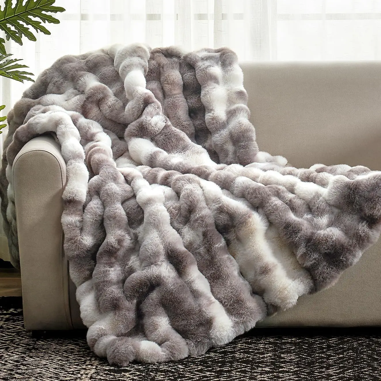 Thickened Warm Bubble Quilted Double Layer Soft Luxury Faux Rabbit Fur Blanket Living Room Bedroom Sofa Cover Blanket