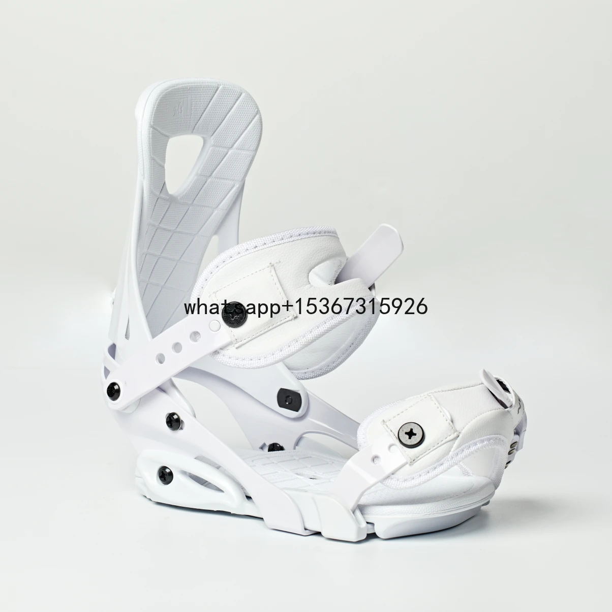 Custom Made Women's Snowboard Bindings Medium Size bindings for Beginner Riders