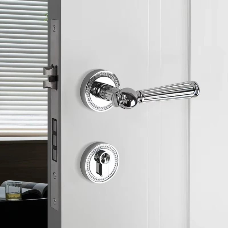 

sales of antique chrome-plated solid brass door handles, locks, retro interior architectural hardware, suitable for home bars