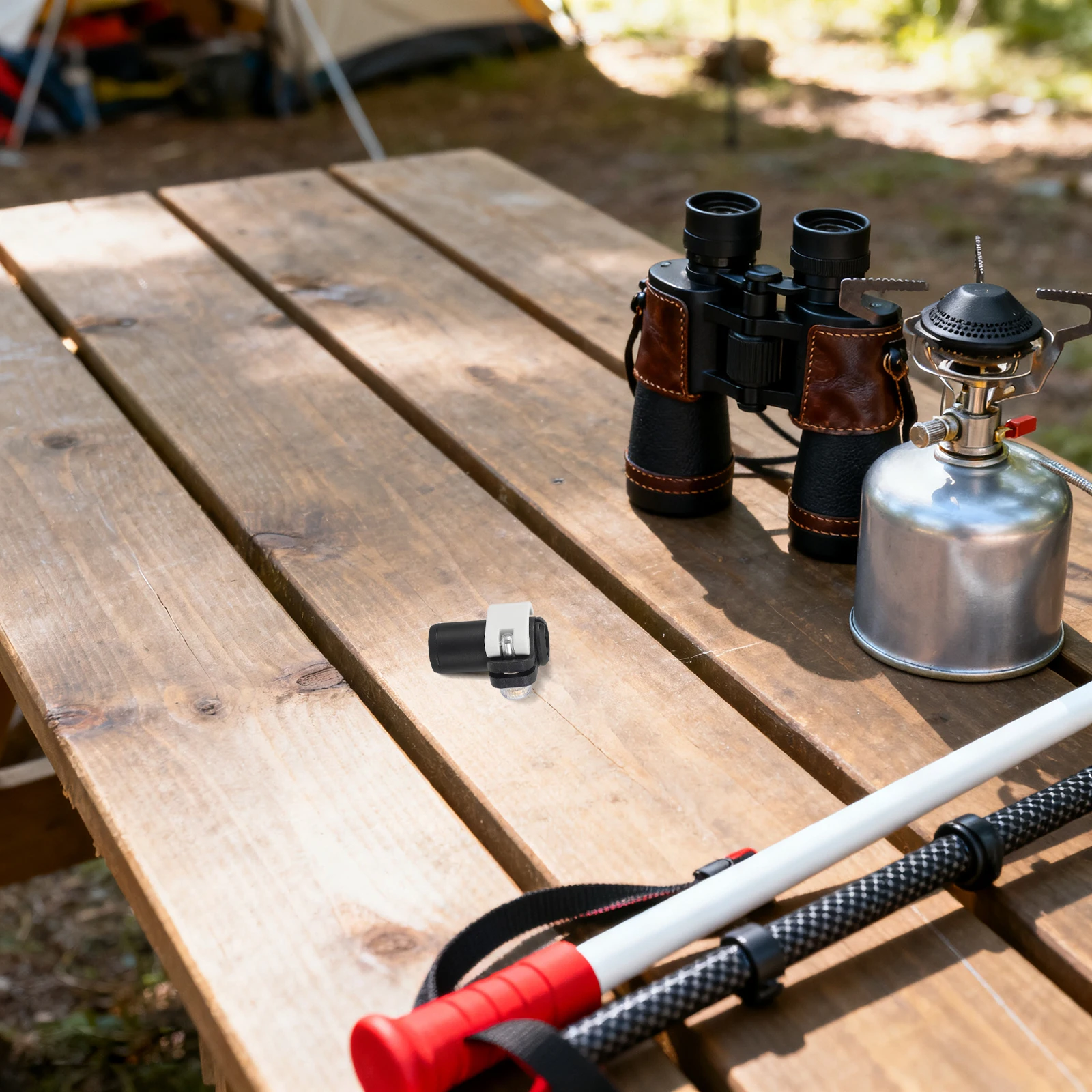 

2Pcs Hiking Flip Lock Replacement External Lock Fastener Buckle Trekking Pole Clamp Repair Parts for Mountaineering Climbing