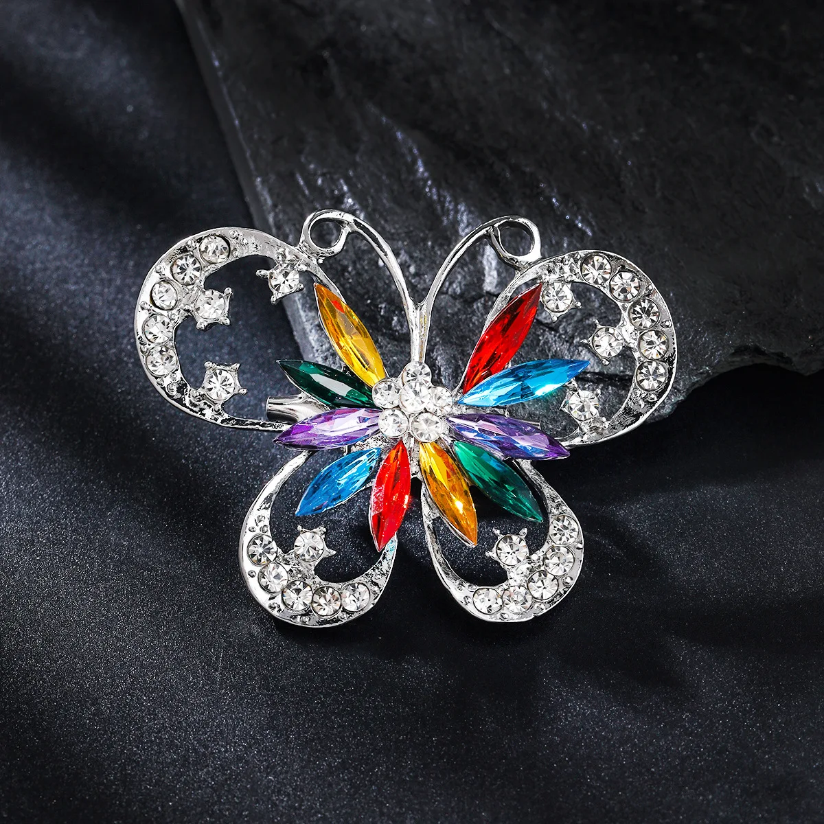 New creative rainbow butterfly brooch luxurious and elegant women's high-end suit jacket collar needle wholesale