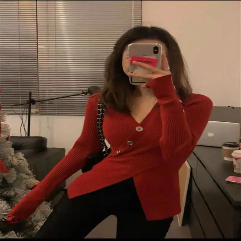 Women's Spring and Autumn Fashion Elegant Solid V-neck Button Cross Casual Versatile Long Sleeve Slim Fit Sweater Knitted Tops