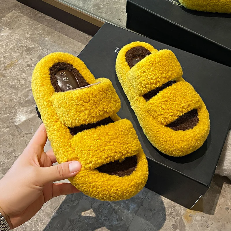 

Женские зимние меховые тапочки на толстой подошве, женская модная теплая плюшевая верхняя одежда, шлепанцы на плоской подошве, нескользящая домашняя обувь на каблуке