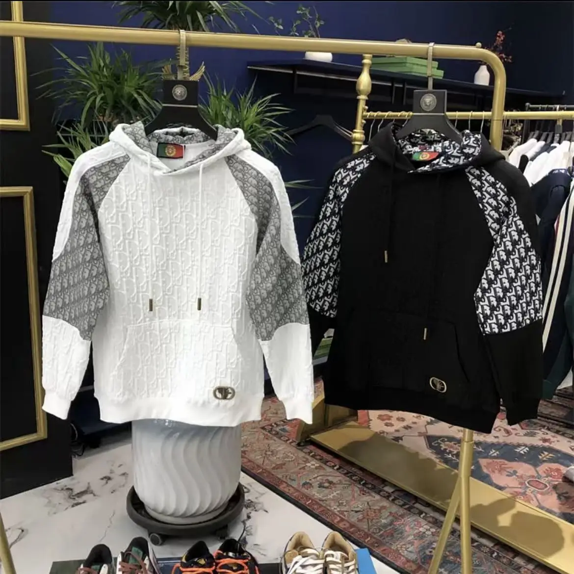 سترة جاكار بأحرف أبجدية ماركة الربيع والخريف مليئة بغطاء للرأس كاجوال عصرية متعددة الاستخدامات بأكمام طويلة