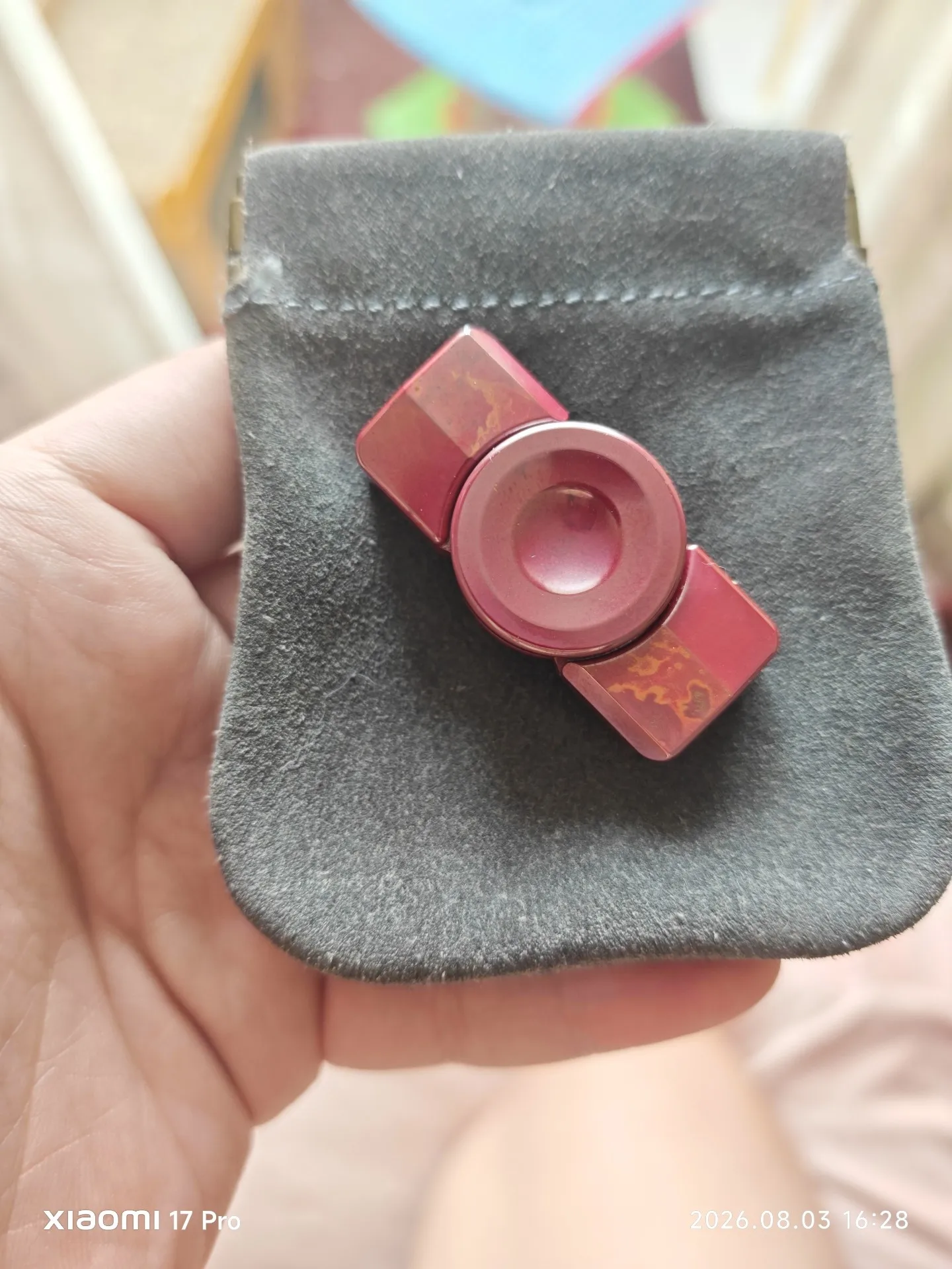 Used EDC Tcity Qd01 blood copper, two-page gyro decompression toy