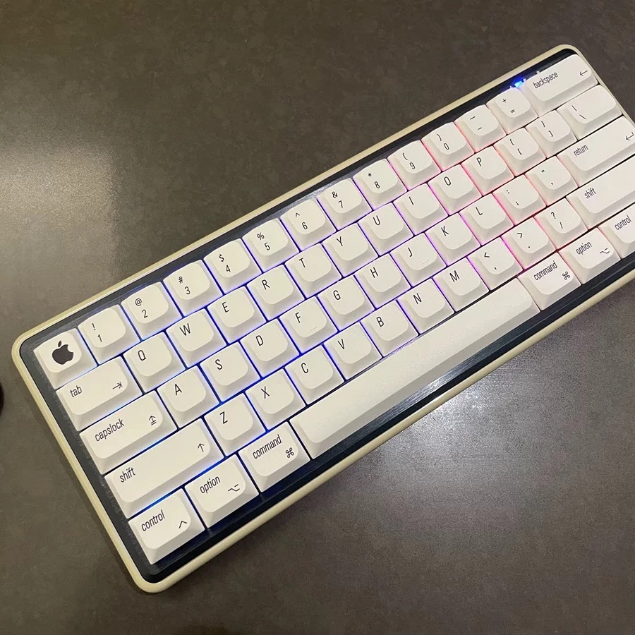 127 مفتاحًا فائقًا في أغطية مفاتيح منخفضة بعمود منخفض JWA الحد الأدنى للرياح PBT أغطية مفاتيح ميكانيكية مخصصة للمكتب