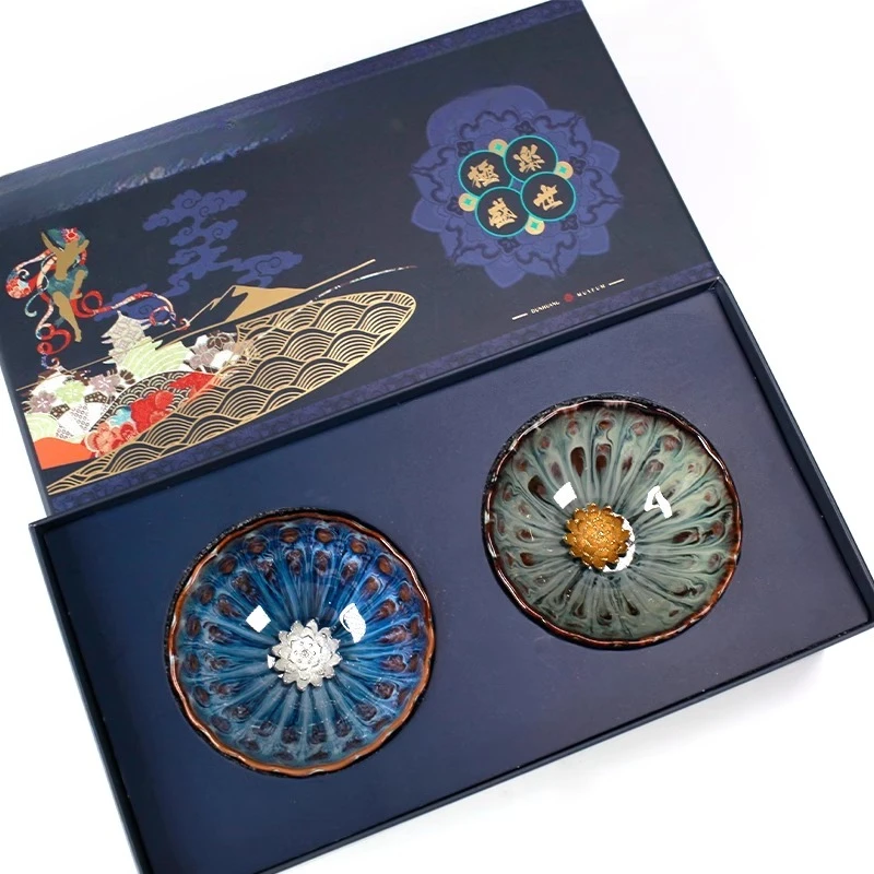 

Gold and silver lotus flower pair cup, master cup tea set