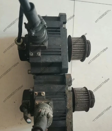 1Pcs Servo Motor HF…