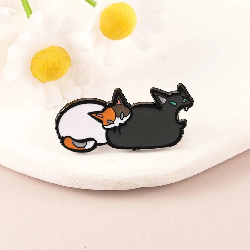 Cute Cartoon Cat Butt Enamel Brooch Pin for Clothing Accessories