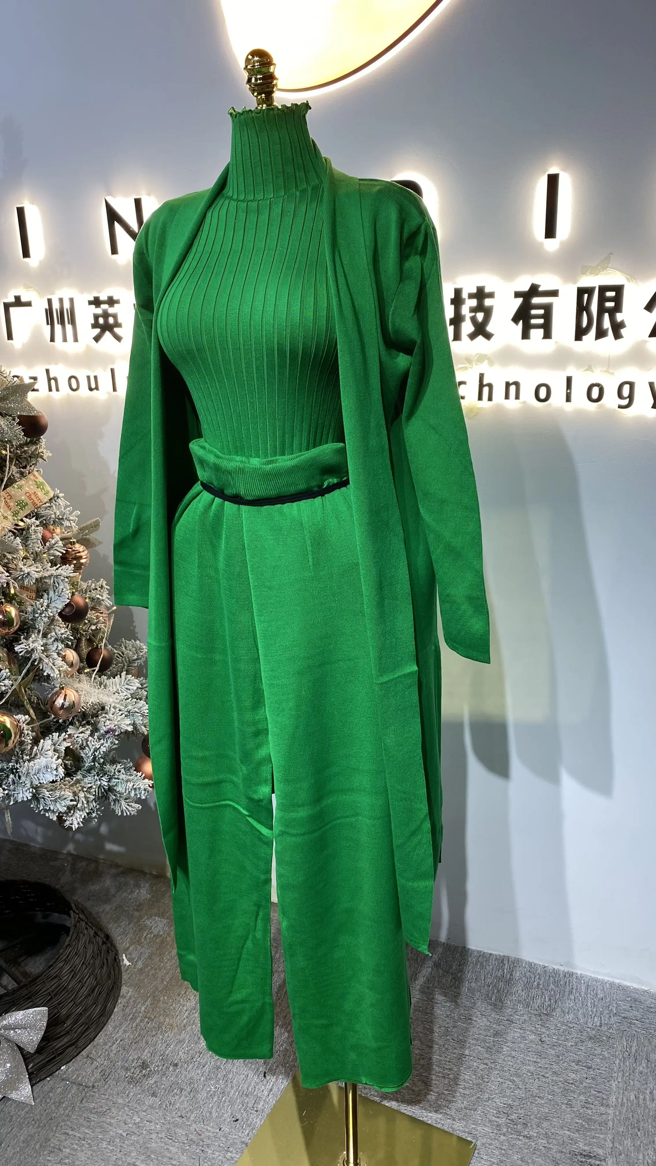 Long, loose-fitting, casual style for autumn and winter, solid color, collarless, elegant and simple design for women.-GZXX299