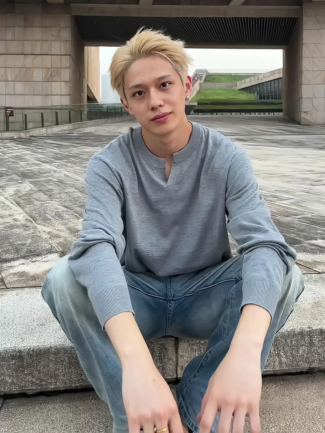 

Мужской трикотажный свитшот V-образного выреза для осени и зимы, базовый слой, для ношения как под одежду, так и поверх нее, в американском стиле, премиум-класса, для отдыха.