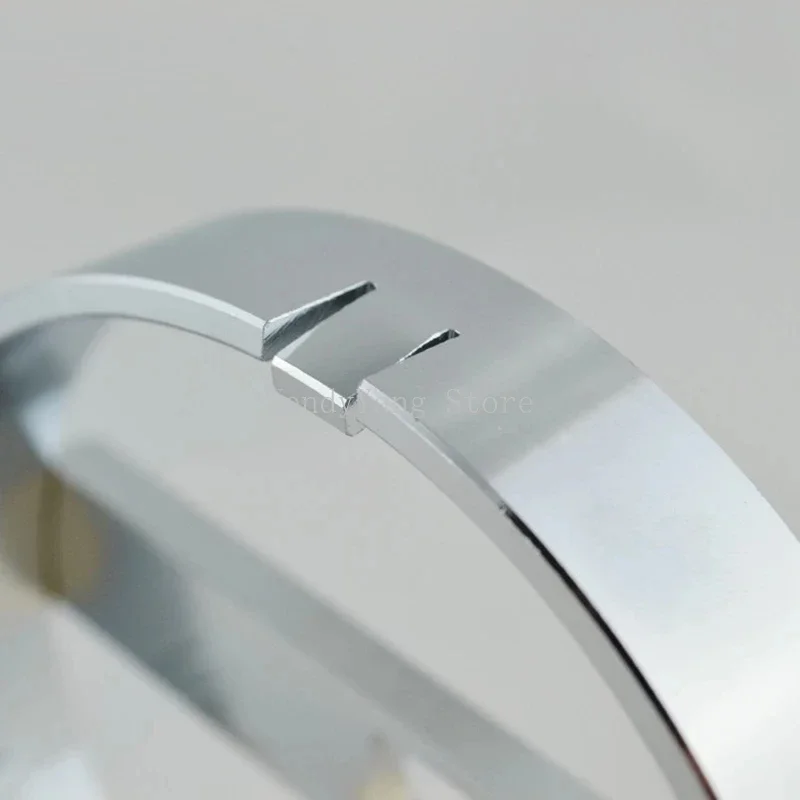 

Инструмент для снятия и установки топливного бака T10202 для VW/AUDI