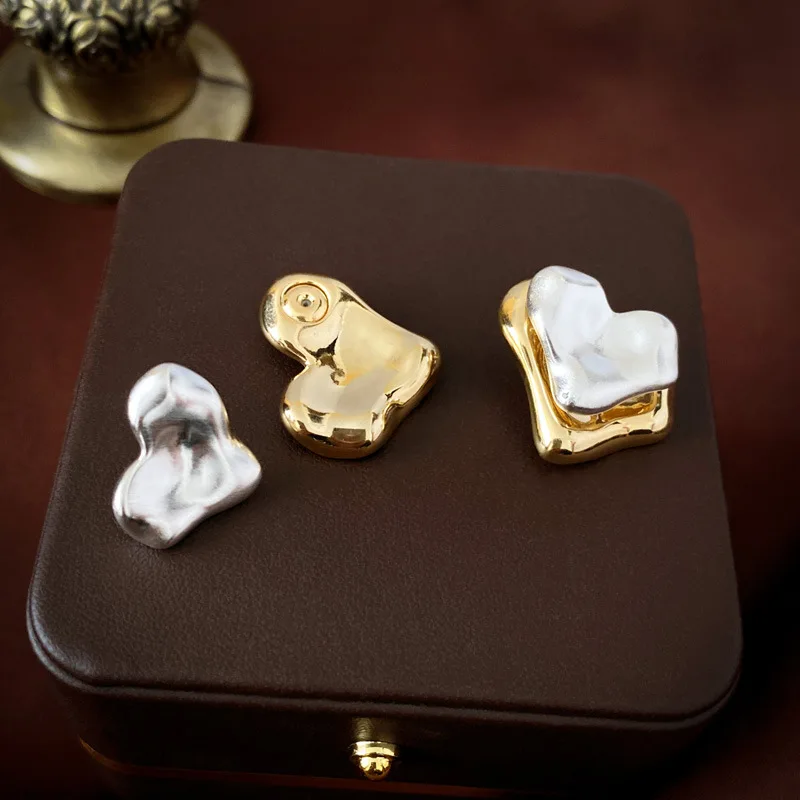 Fashion Jewelry Vintage Two Tone Back With Front Metal Splicing Heart Stud Earrings For Women Female Party Gift ﻿