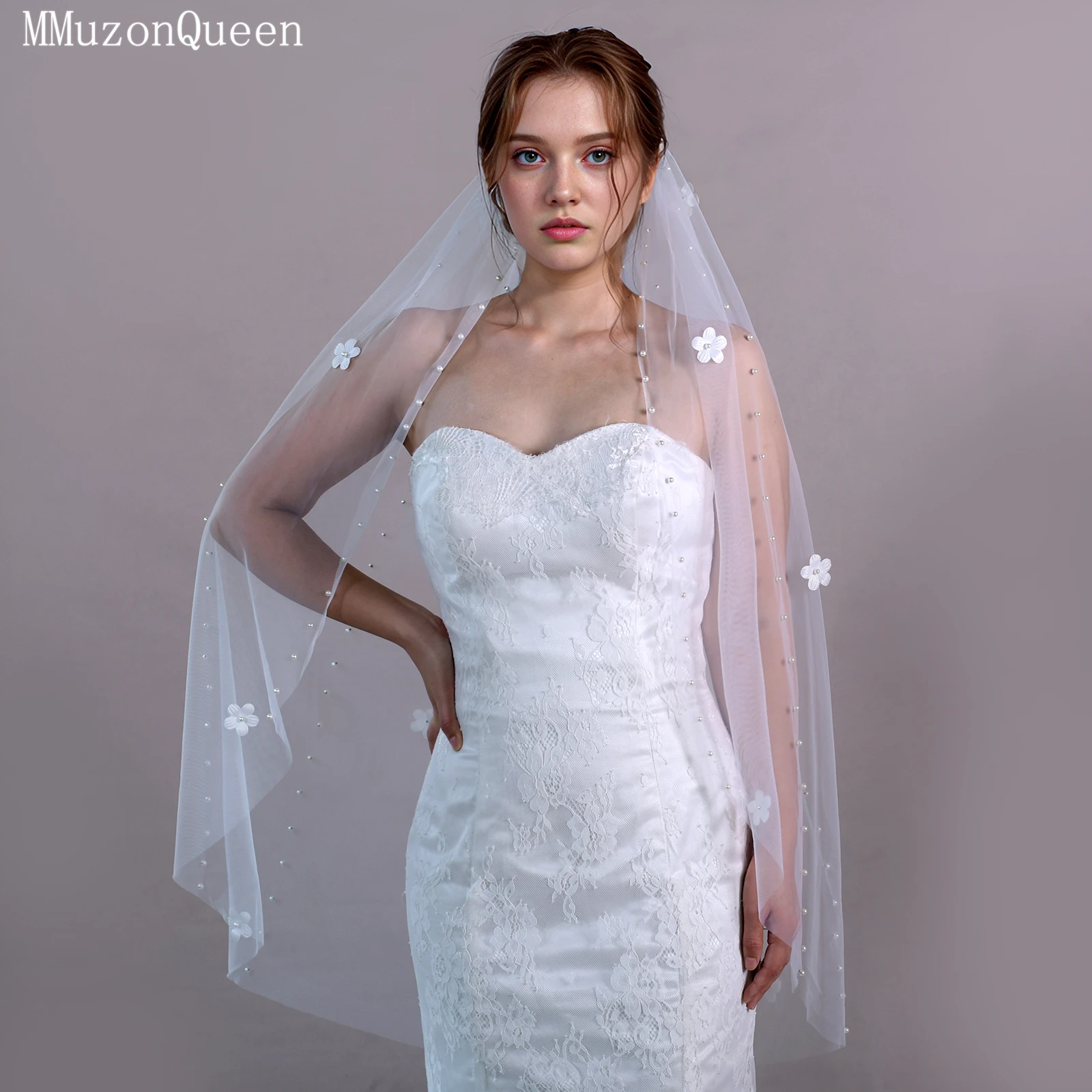 

TOPQUEEN V193: Хит продаж! Модная фата с жемчужными цветами, длина до кончиков пальцев, белая/кремовая, однослойная, для невесты.