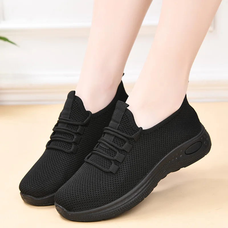 

Женская рабочая обувь среднего и пожилого возраста. Черные весенне-осенние туфли на плоской подошве. Обувь для мам на нескользящей мягкой подошве. Удобная повседневная обувь.