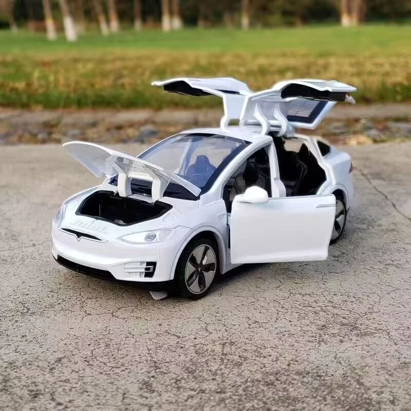 1:32 Model X Model 3 Alloy New Energy Car Model Diecasts Metal Toy Vehicles Car Model Sound and Light Collection Kids Gift