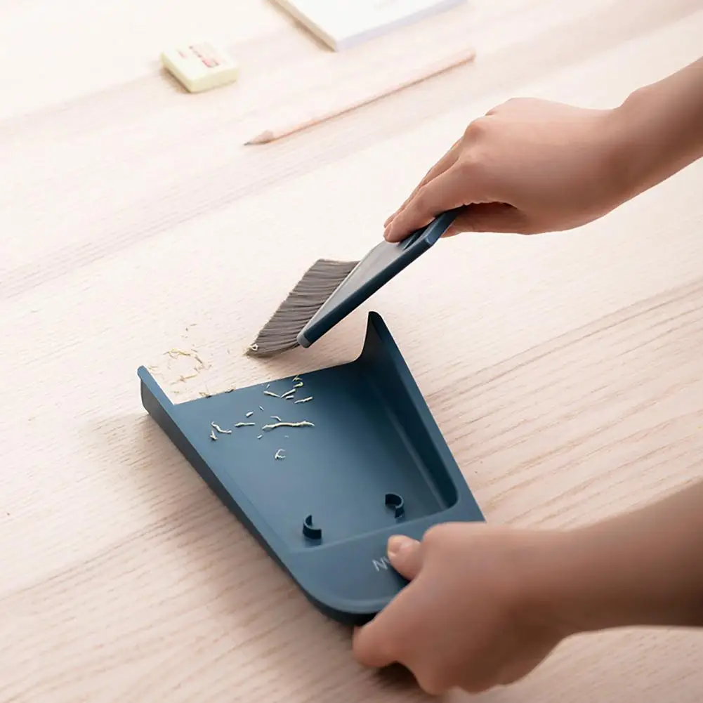 Small Desk Broom Dustpan Set Handheld Keyboard Tool Small Broom Dustpan Set Compact Handheld Sweeper for Keyboard Sofa for Home