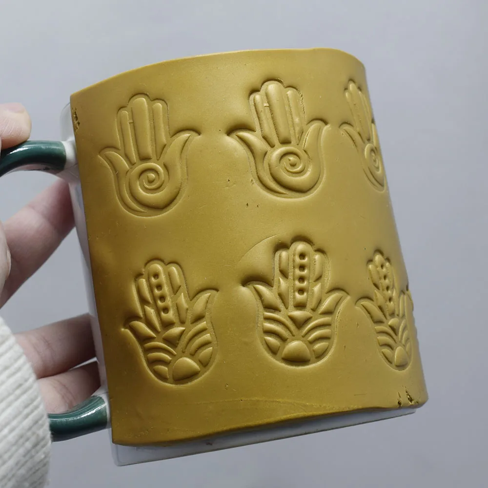 NEW Pottery Tool Fatima Lucky Hand Texture Block Print Emboss Carved Wooden Clay Stamp Argil Tools for Ceramics 3.5CM Round