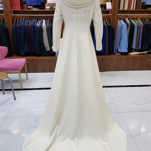 Abbigliamento da festa e vacanza