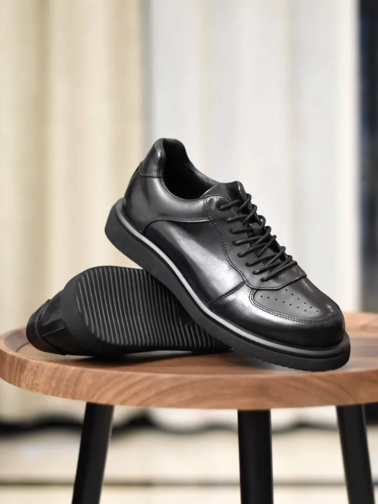 Retro Black Skate Shoes Premium Men Sneakers Non-Slip Breathable Genuine Leather Business Casual Shoes