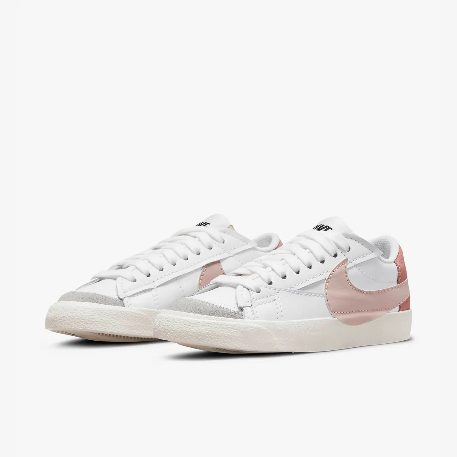

Nike Authentic BLAZER Pioneer Women's Durable Skate Shoes DQ1470-102
