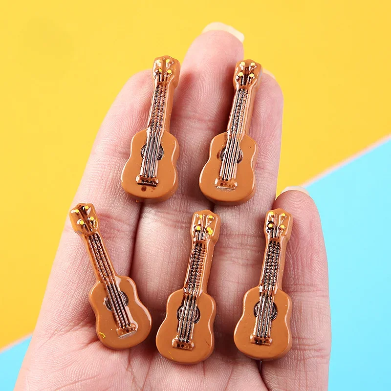 10pcs Kawaii Resin Mini Diy 3D Guitar Miniature Figures Figure Statue Sculptures Figurines Desk Accessories Dollhouse Decoration