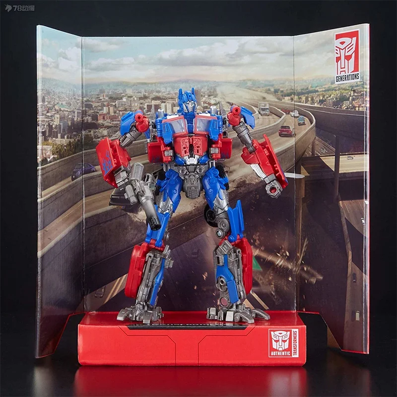 Hasbro Transformers Studio Series SS32 Optimus Prime 18Cm Voyager Class Anime Originale Action Figure Modello Giocattolo Collezione Regalo