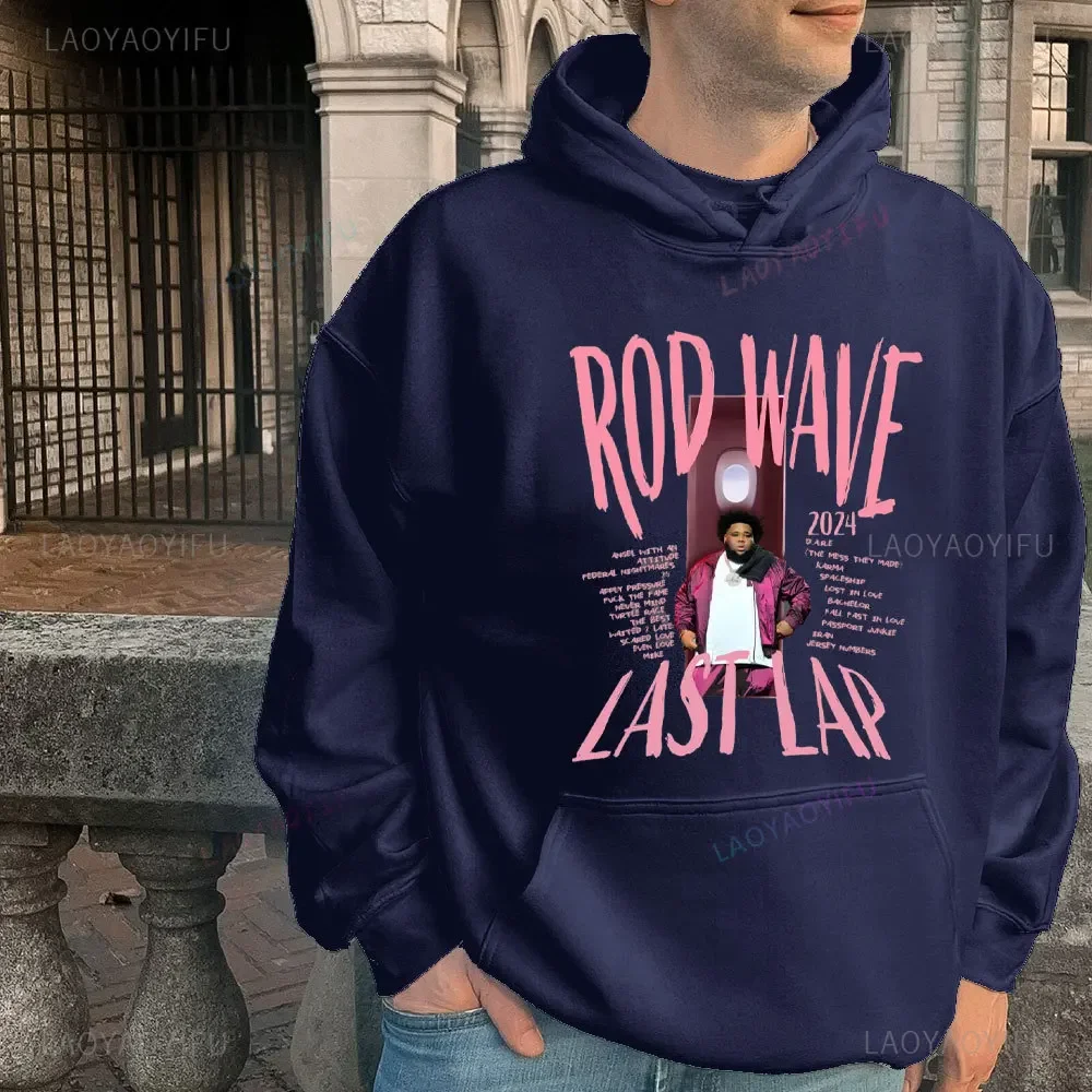 Rod Wave The Last Lap 2024 Rod Ware Design Felpe da uomo e da donna con motivo rosa Felpa con cappuccio nera da uomo Manica con spalle scoperte