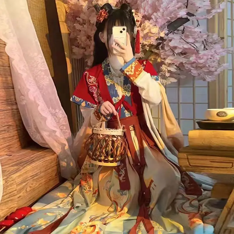 

‌ Комплект женской одежды Tang Dynasty Hanfu — короткое пальто с перекрестным воротником и плиссированной юбкой, модифицированная повседневная одежда, женский косплей