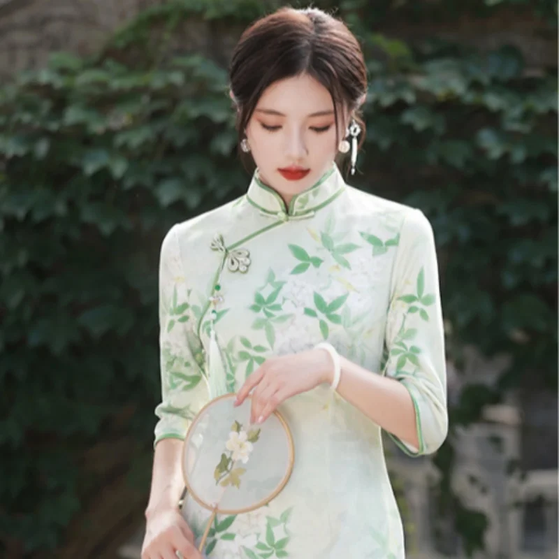 Chinese Style Green Print Qipao Suede Cheongsam Stand Collar Tassel Decoration Mid Sleeved Side Slit Slim Fit Dress for Women