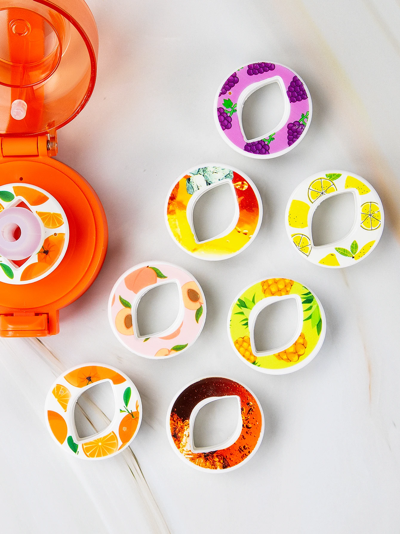 1 قطعة البيضاوي مشروب فواكه نكهة جراب الإبداعية 0 السكر 0 نكهة السعرات الحرارية الدائري لزجاجات المياه البلاستيكية أكواب مياه رياضية اكسسوارات