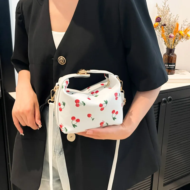 

2025 New Women's Fashion Cherry Print Shell Small Square Bag - Large Capacity Versatile Shoulder/Crossbody/Handheld Bag