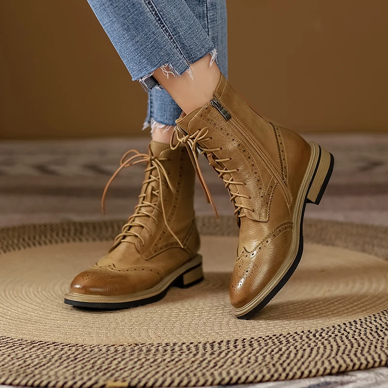 2023 new autumn winter Women ankle boots natural leather 22-25cm Polished retro cowhide+pigskin modern boots brogue short boots