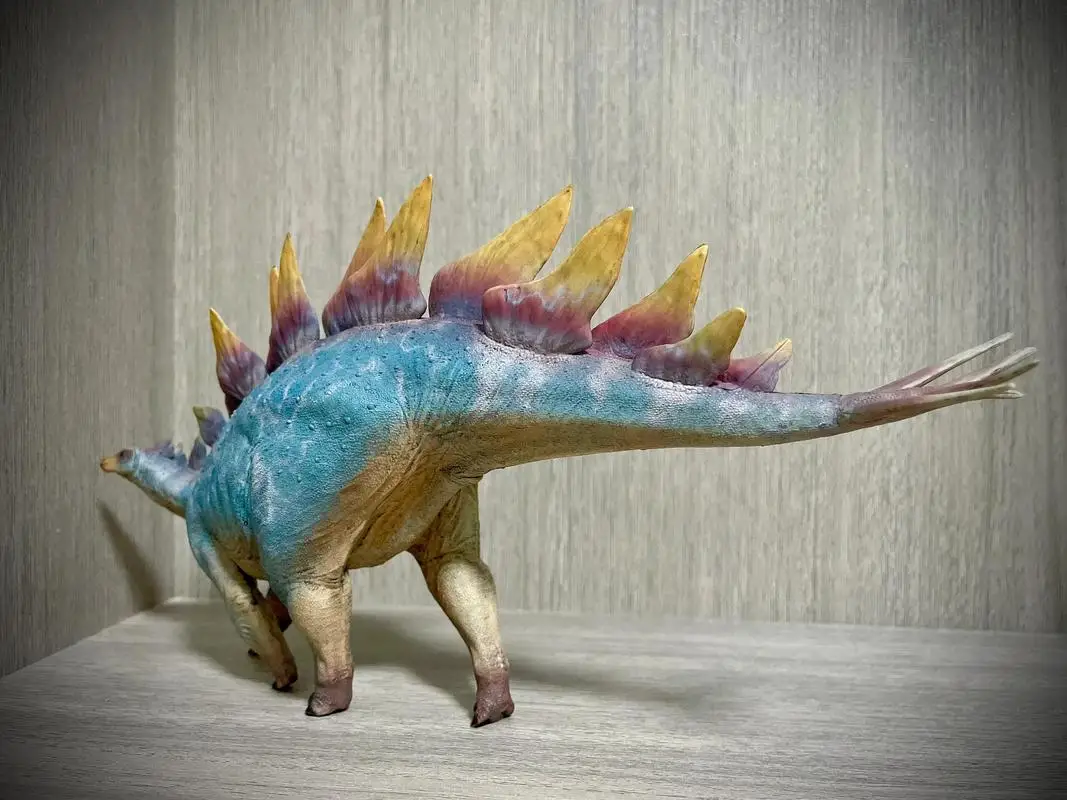 HaoLongGood 三銃士ジュラ紀ステゴサウリアモデルおもちゃ恐竜動物フィギュア玩具モデルギフト