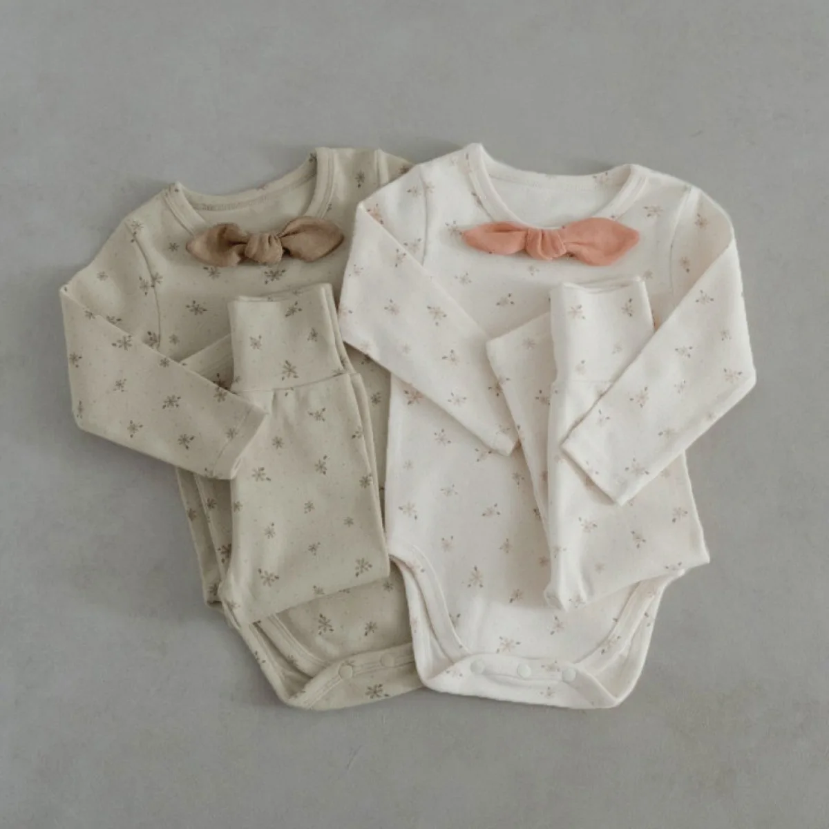 

Детские комбинезоны UNITIM для маленьких девочек, 2 шт., боди с цветочным принтом для маленьких девочек, весенние комбинезоны для новорожденных мальчиков, комбинезоны для маленьких девочек + штаны