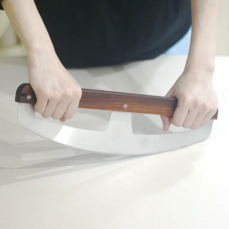 Stainless steel shaker commercial special pizza cutter hob wheel knife cake divider making tool