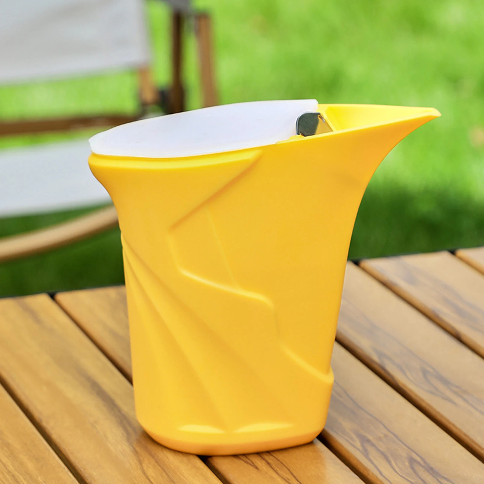 Portable Hand Drip Coffee Pot With Three Speed Flow Control Valve Silicone Material For Outdoor Camping