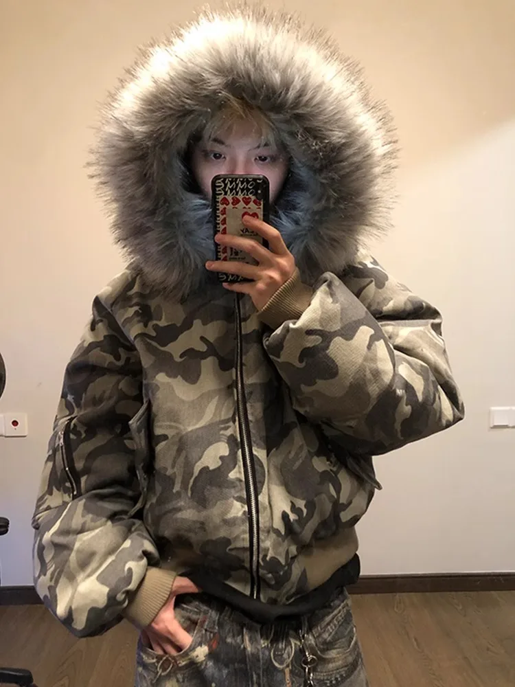 

Мужская зимняя куртка-бомбер с большим меховым воротником, камуфляжная, с капюшоном, хлопковая, утепленная, в стиле пилот, Cleanfit, короткий рукав